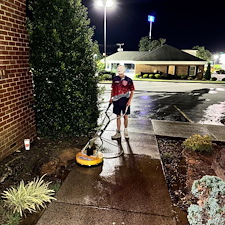 Commercial-Pressure-Washing-in-Abingdon-VA-Ryce-Clean-Delivers-Outstanding-Results-for-Burger-King 0