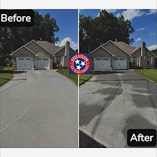 Driveway-Cleaning-in-Elizabethton-TN-Another-5-Star-Job-by-Ryce-and-Clean 0