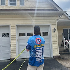 House-Wash-in-Johnson-City-Tennessee-Professional-Soft-Washing-by-Ryce-Clean-1 0