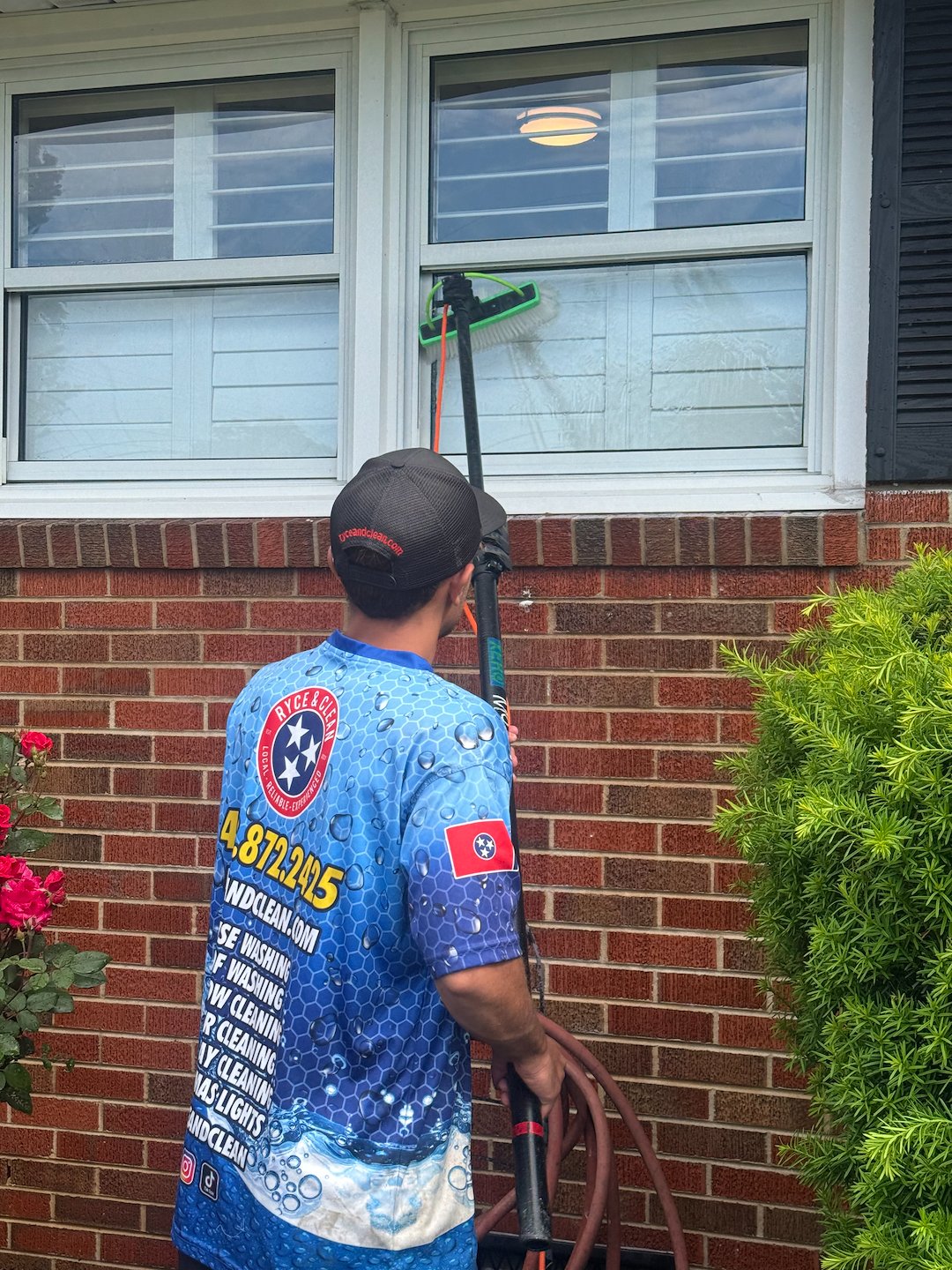 Window Cleaning in Johnson City: Ryce & Clean Leaves Another Home Sparkling Clean