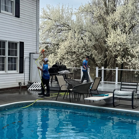 Pool Deck Cleaning